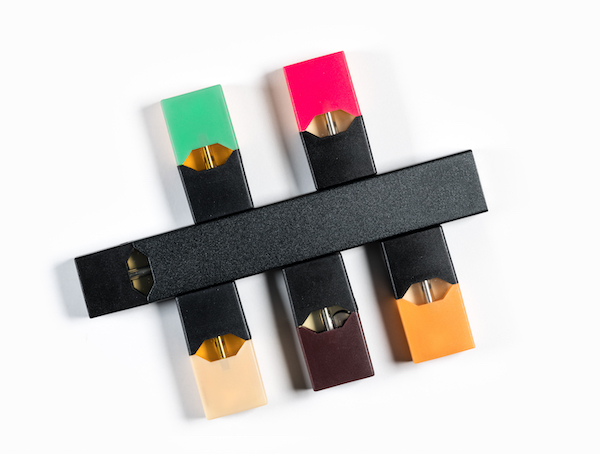 Example of a JUUL equipped with multiple favour dispensers 